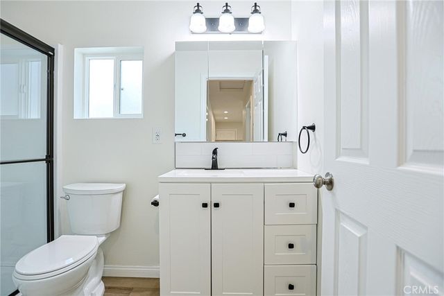 122 N Bewley Street, Santa Ana, CA 92703