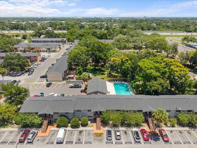 12407 OAK CEDAR PLACE 202, Tampa, FL 33612