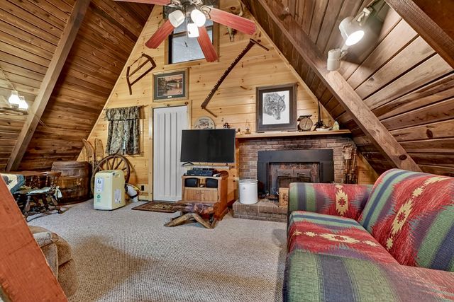 32 Lake Front, Morganton, GA 30560