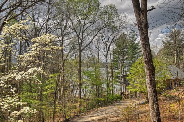 32 Lake Front, Morganton, GA 30560