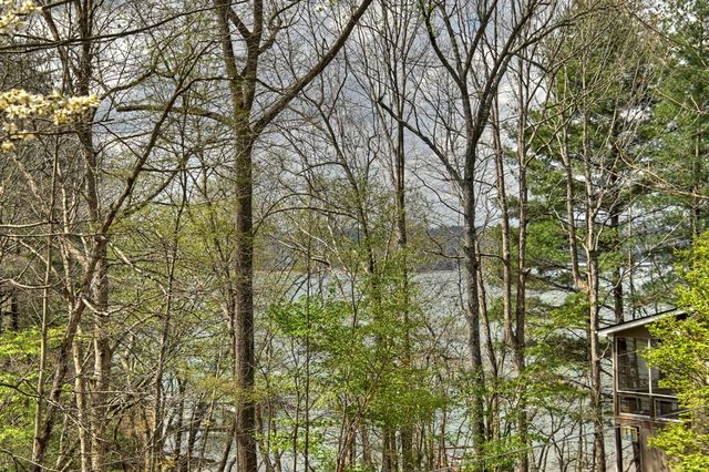 32 Lake Front, Morganton, GA 30560