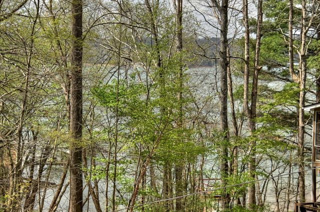 32 Lake Front, Morganton, GA 30560