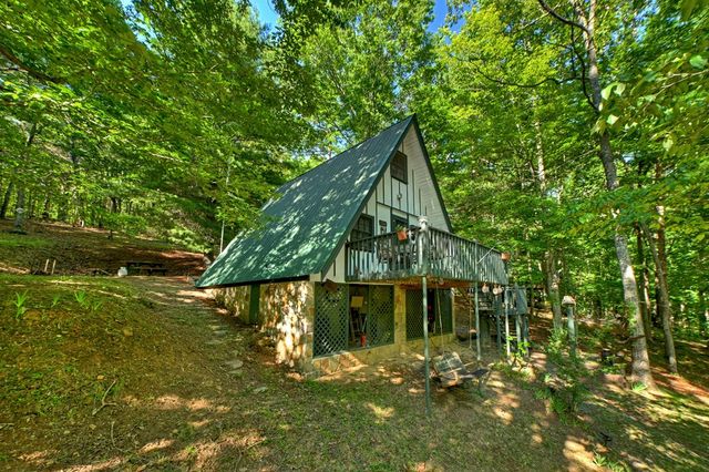32 Lake Front, Morganton, GA 30560