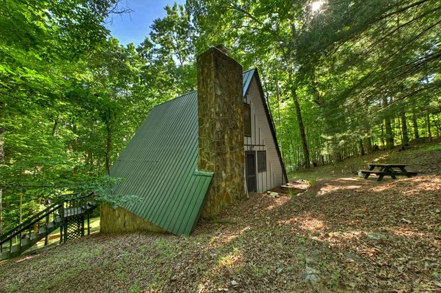 32 Lake Front, Morganton, GA 30560