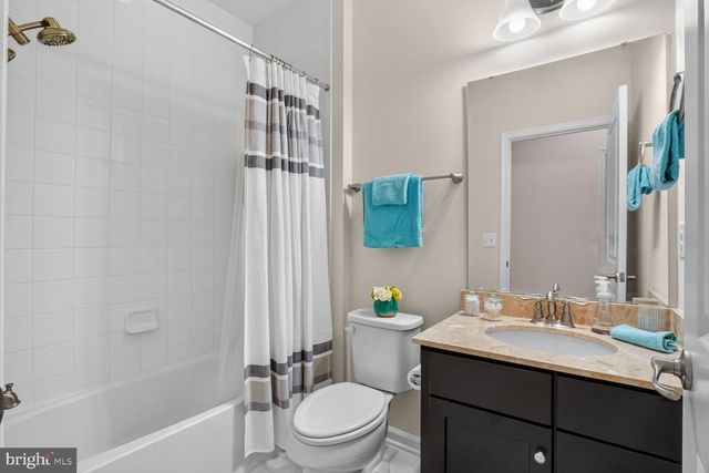42284 TACKROOM TER, Aldie, VA 20105