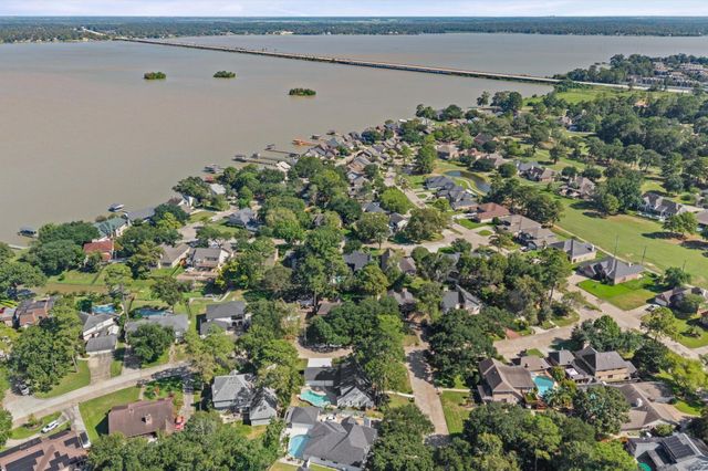 20302 Arrow Cove Drive, Humble, TX 77346