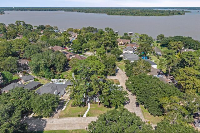 20302 Arrow Cove Drive, Humble, TX 77346