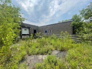 25 Locust Street, Champlain, NY 12919