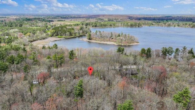 N7898 COUNTY ROAD G, Iola, WI 54945