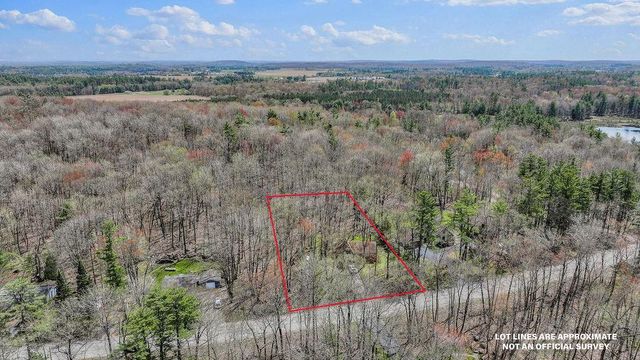 N7898 COUNTY ROAD G, Iola, WI 54945