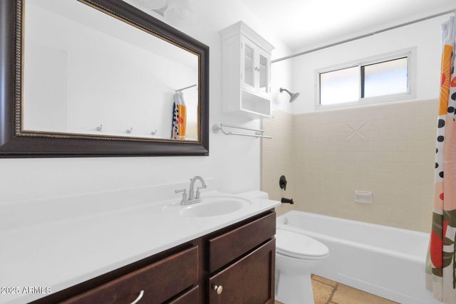 1215 E GENEVA Drive, Tempe, AZ 85282