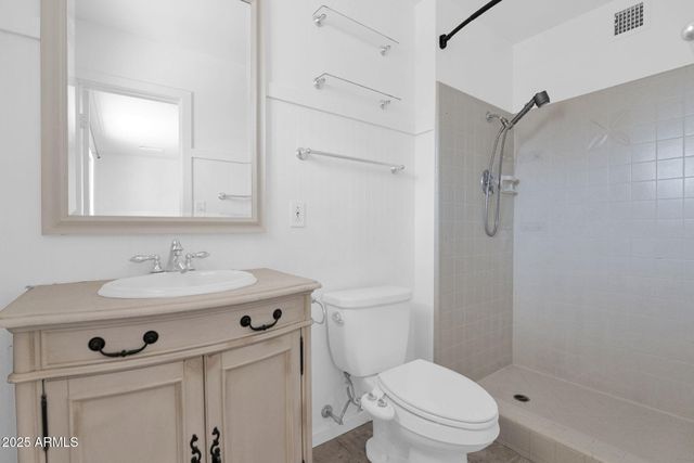 1215 E GENEVA Drive, Tempe, AZ 85282