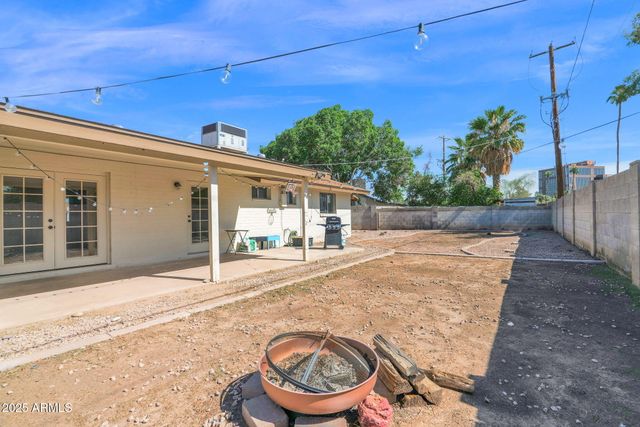 1215 E GENEVA Drive, Tempe, AZ 85282