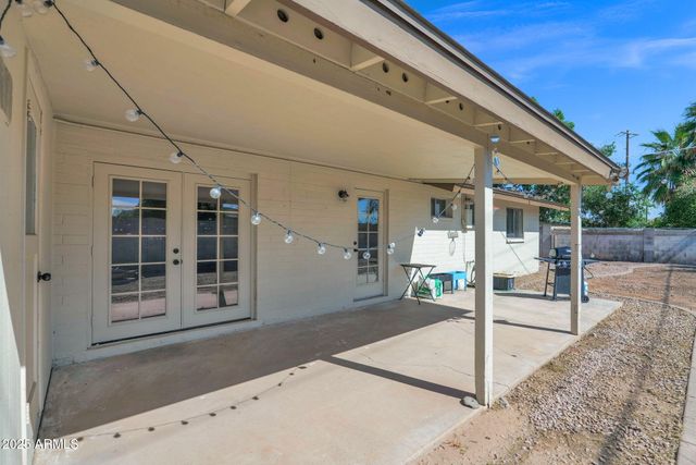 1215 E GENEVA Drive, Tempe, AZ 85282