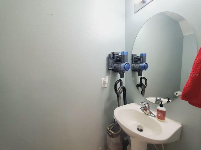 20420 NEEDLETREE DRIVE, Tampa, FL 33647