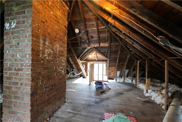 17303 Invermere Avenue, Cleveland, OH 44128