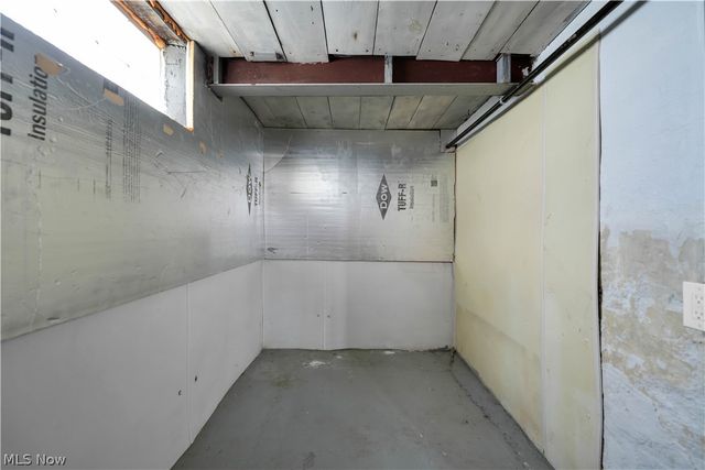 17303 Invermere Avenue, Cleveland, OH 44128