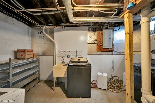 17303 Invermere Avenue, Cleveland, OH 44128