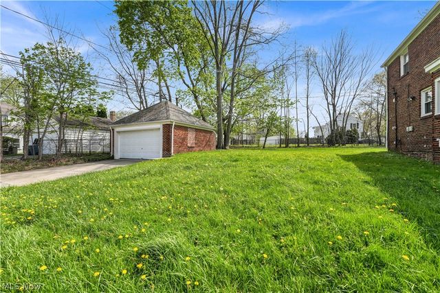 17303 Invermere Avenue, Cleveland, OH 44128