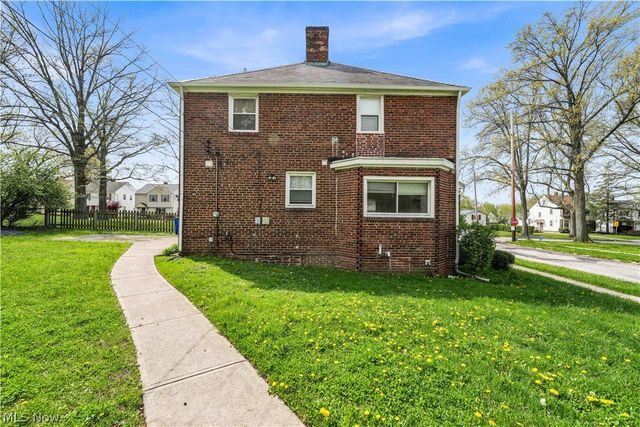 17303 Invermere Avenue, Cleveland, OH 44128