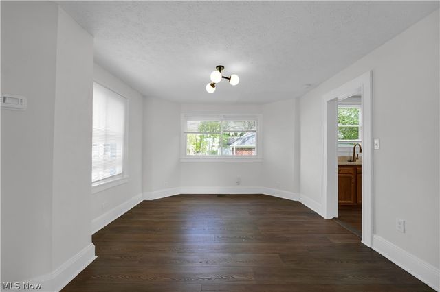 17303 Invermere Avenue, Cleveland, OH 44128