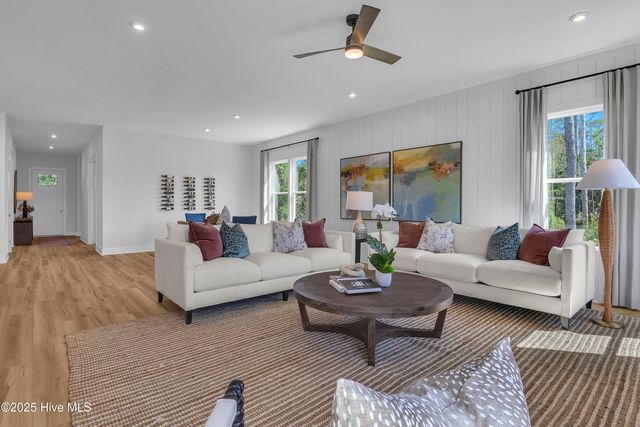 278 Sand Dollar Lane, Southport, NC 28461