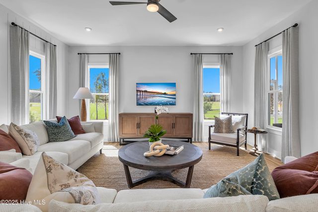 278 Sand Dollar Lane, Southport, NC 28461