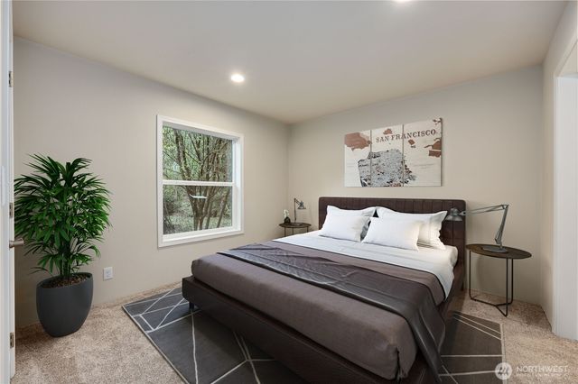 180 E Barnsby Place, Shelton, WA 98584