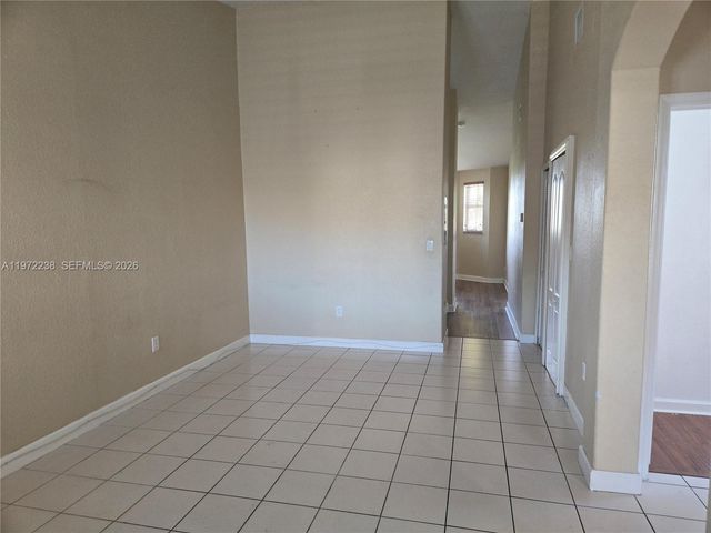 1677 SE 27th Ct 209, Homestead, FL 33035