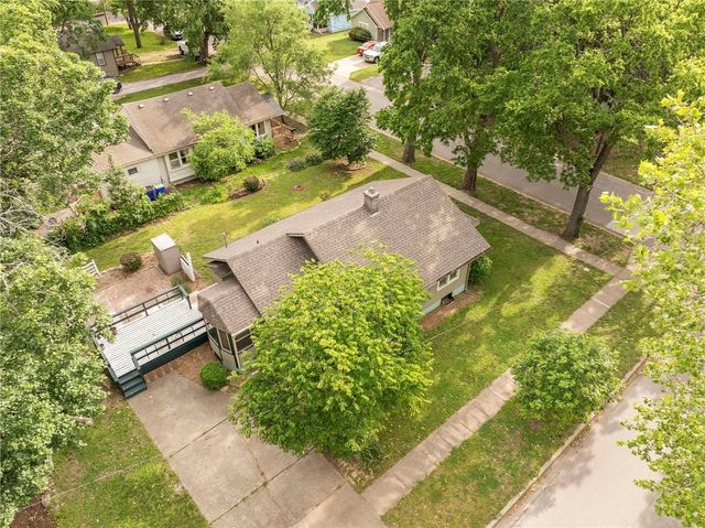 13013 8th Street, Grandview, MO 64030