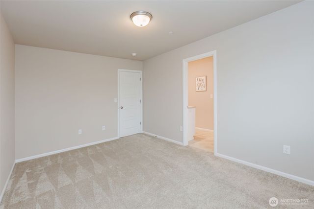 916 Baker Heights Loop, Bremerton, WA 98312