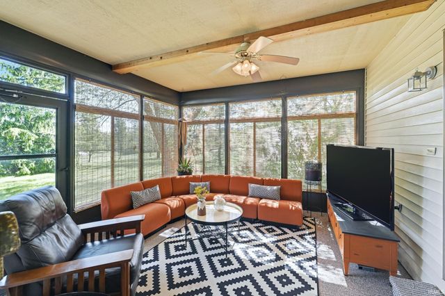2705 Riveroak Drive, Fort Wayne, IN 46825