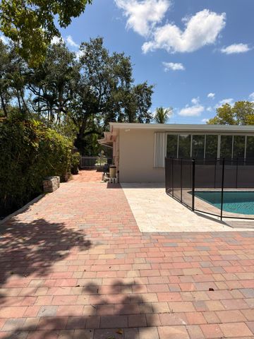 7500 SW 98TH Court, Miami, FL 33173