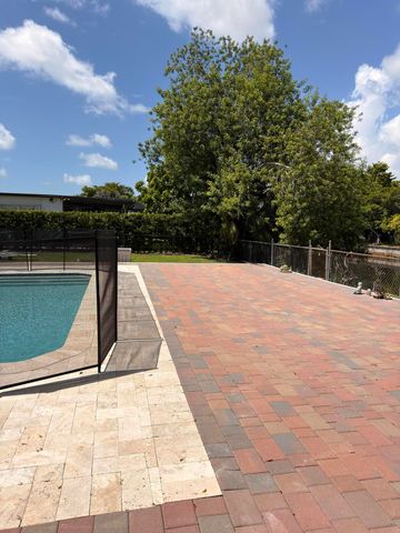 7500 SW 98TH Court, Miami, FL 33173
