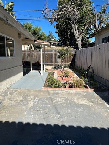 4057 Baywood, Los Angeles, CA 90039