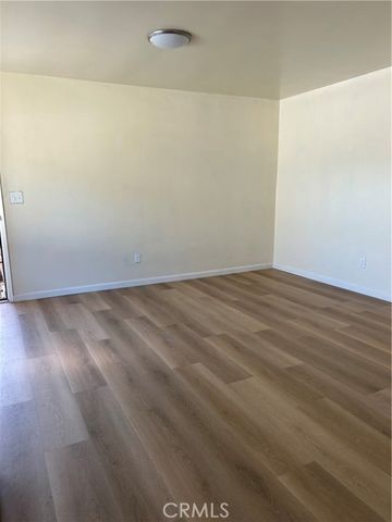 4057 Baywood, Los Angeles, CA 90039