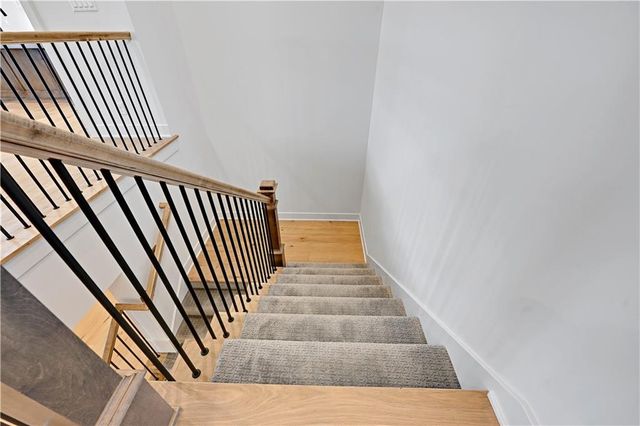 16046 S Twilight Lane, Olathe, KS 66062