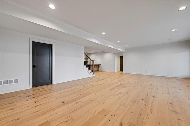 16046 S Twilight Lane, Olathe, KS 66062