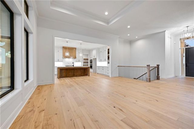 16046 S Twilight Lane, Olathe, KS 66062