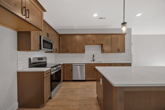 1821 Cotton Way, Chattanooga, TN 37404