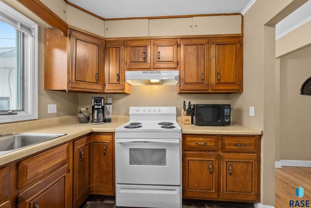 725 S Glendale Ave Avenue, Sioux Falls, SD 57104