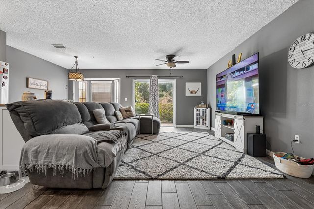 1210 N FAIRWAY DRIVE 1210, Apopka, FL 32712