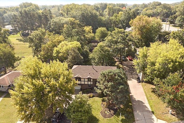 2391 7th Street NW, New Brighton, MN 55112