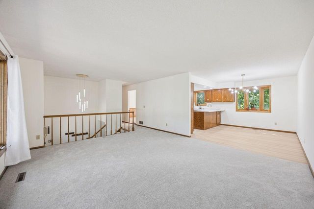 2391 7th Street NW, New Brighton, MN 55112