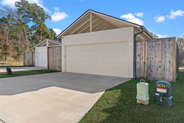 1963 Crossvine Lane, Shreveport, LA 71106