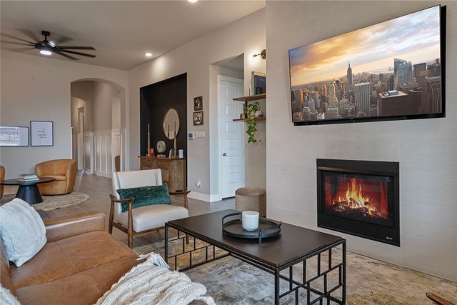 1401 Appaloosa Drive, Aubrey, TX 76227