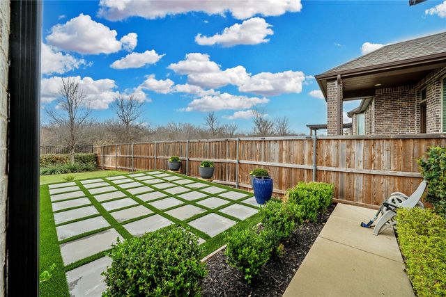 1401 Appaloosa Drive, Aubrey, TX 76227