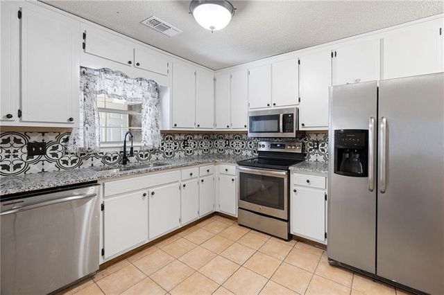 2898 Lakemont Drive SW, Marietta, GA 30060
