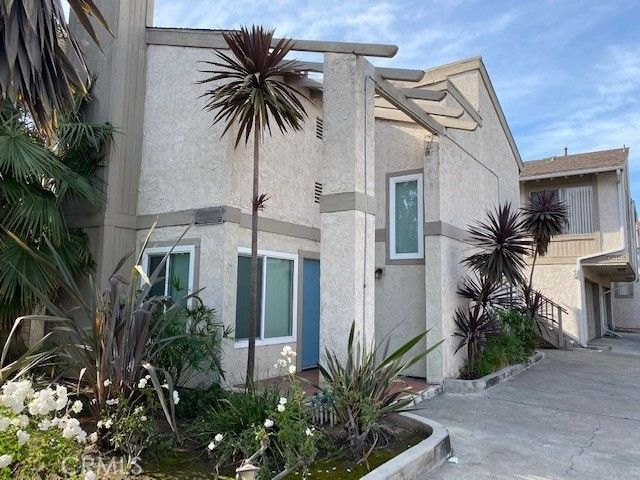 2645 Santa Ana Avenue 1, Costa Mesa, CA 92627