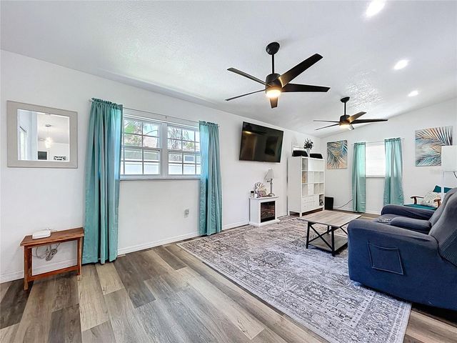 7110 S MASCOTTE STREET, Tampa, FL 33616